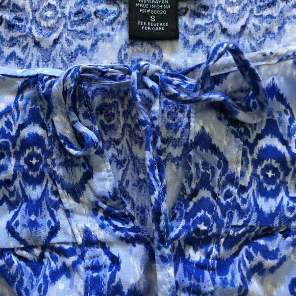 Cynthia Rowley Blue White Print Rayon Tie Long Sleeve Pullover Peasant Shirt S - Picture 6 of 10